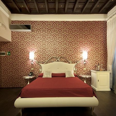 Locanda Del Sole-Roma Piazza Di Spagna Ripetta ภายนอก รูปภาพ
