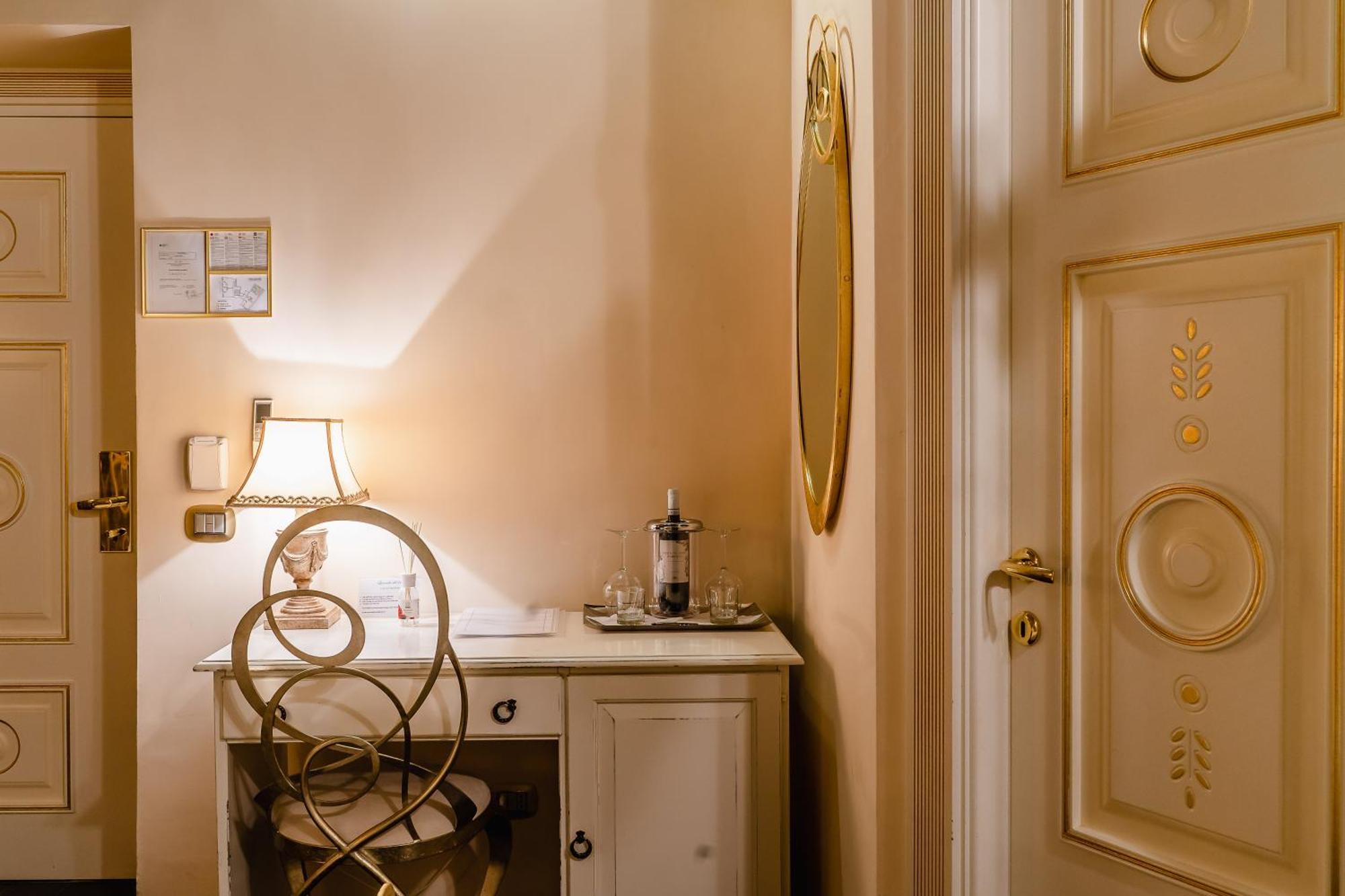 Locanda Del Sole-Roma Piazza Di Spagna Ripetta ห้อง รูปภาพ